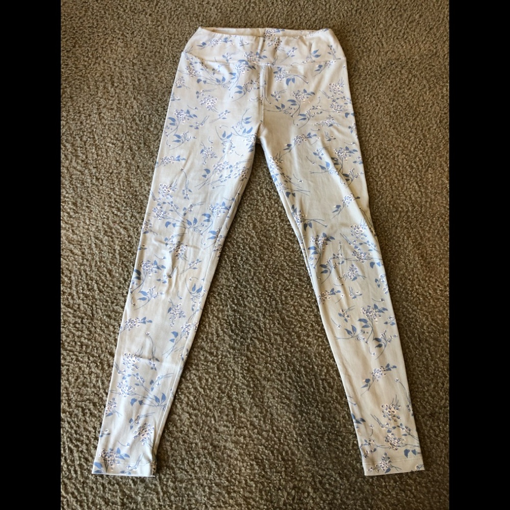 Lula Roe OS Legging
